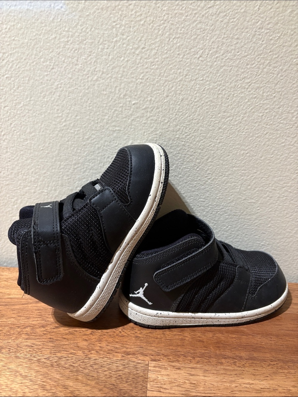 Nike Air Jordan 1 Flight 4 Premium Toddler Shoes Black White Speckled 7C